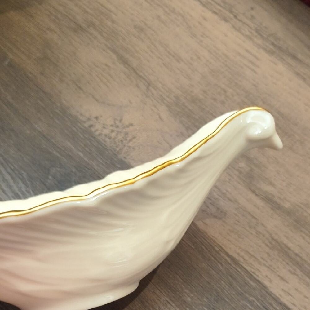 Lenox The Dove 24k Gold Trim Ceramic Dish 8" Excellent Used - Picture 3 of 6